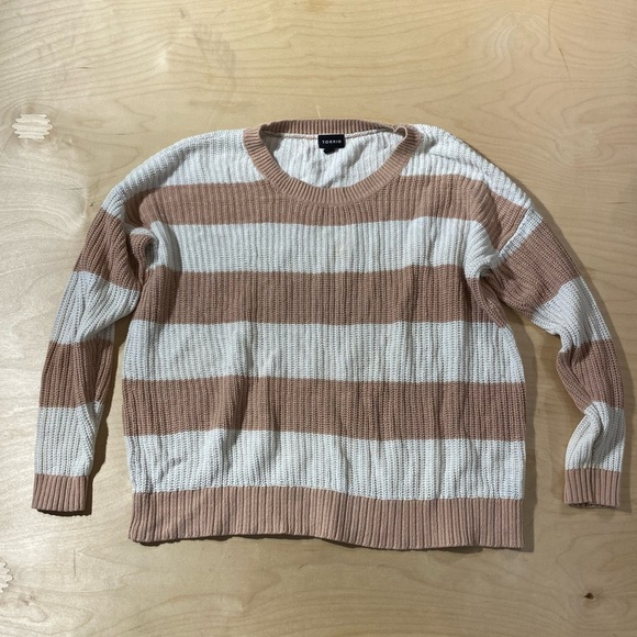 Torrid Tan and White Striped Crewneck Sweater Size 00 (PF) - Picture 6 of 11